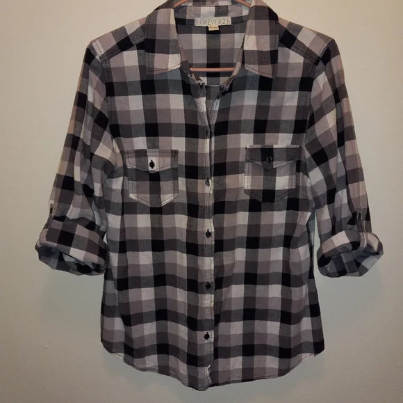 Forever 21 Plaid Button Down Shirt - Picture 3 of 5